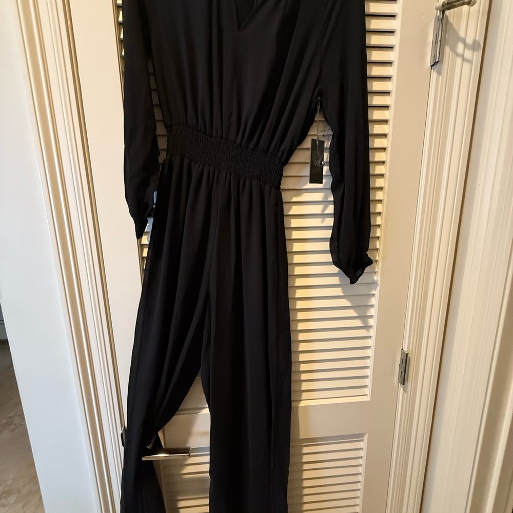 Vince Camuto Black Long Sleeve Jumpsuit